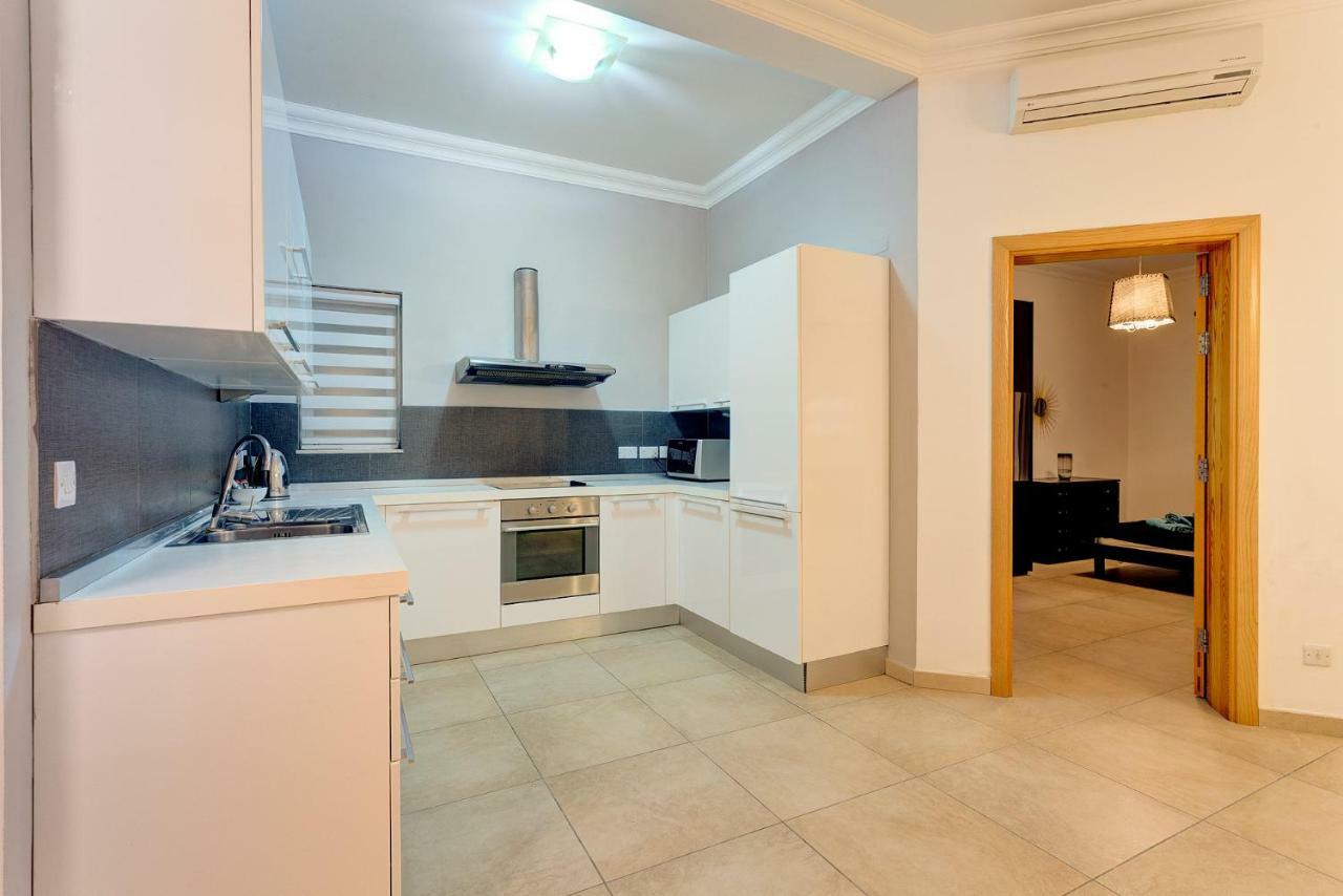 Gorgeous Apartment With Terrace In Fort Cambridge, Pool Σλιέμα Εξωτερικό φωτογραφία