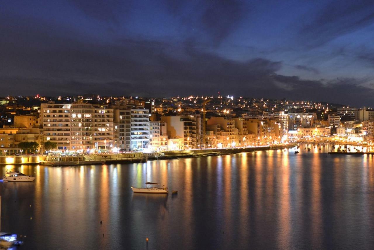 Gorgeous Apartment With Terrace In Fort Cambridge, Pool Σλιέμα Εξωτερικό φωτογραφία